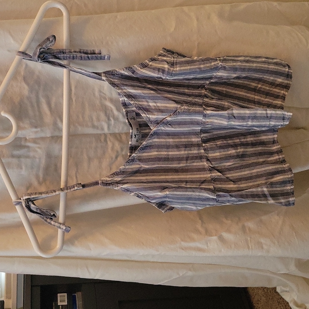 Hollister strappy top